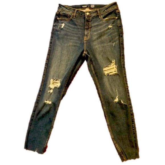Old Navy Denim - Old Navy - Extra High Rise Rockstar Super Skinny Jeans*